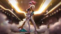 The League of LEgends character Akali, dressed in white and gold and holding her kama.